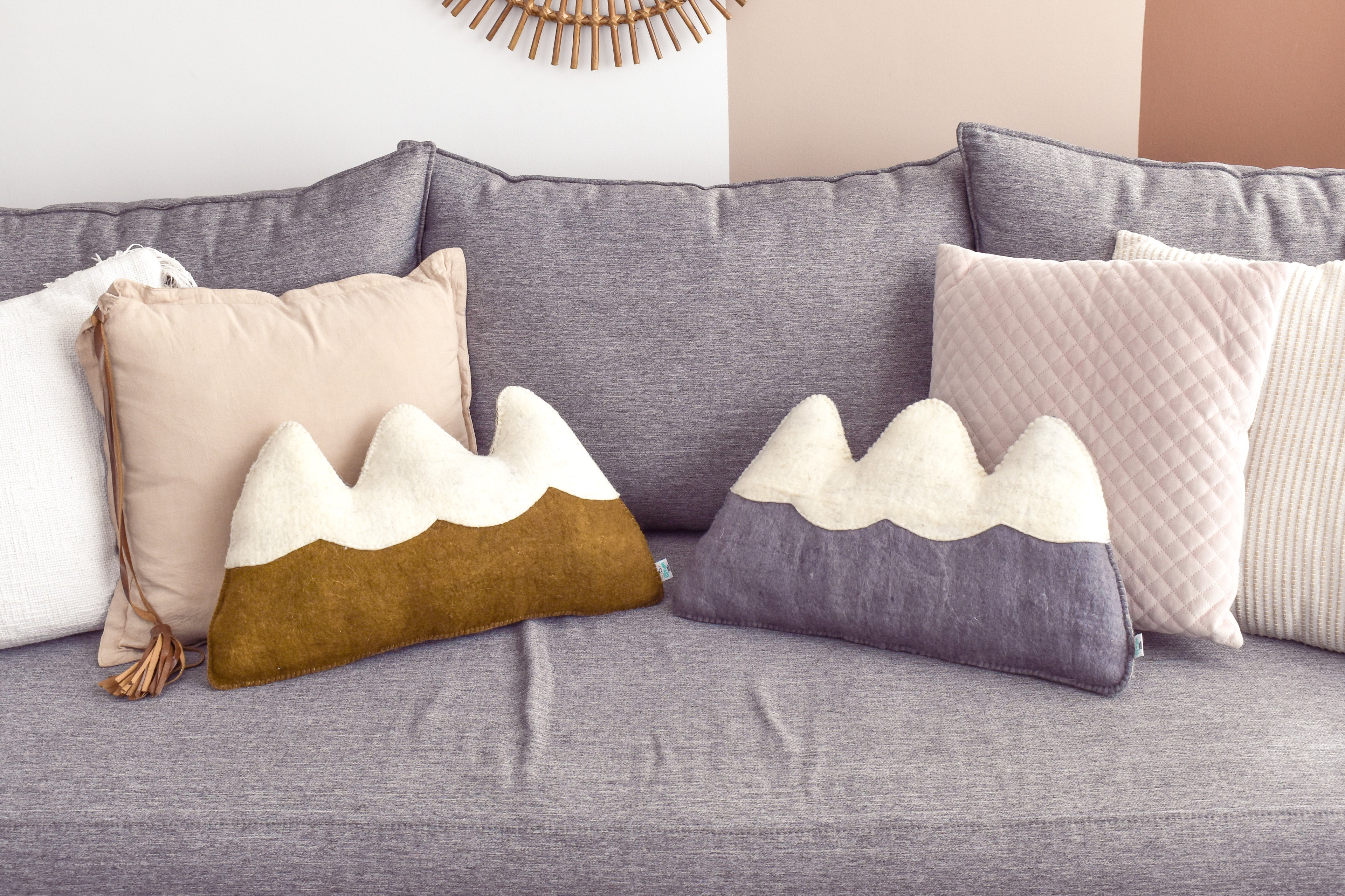 Almohada montaña clásica
