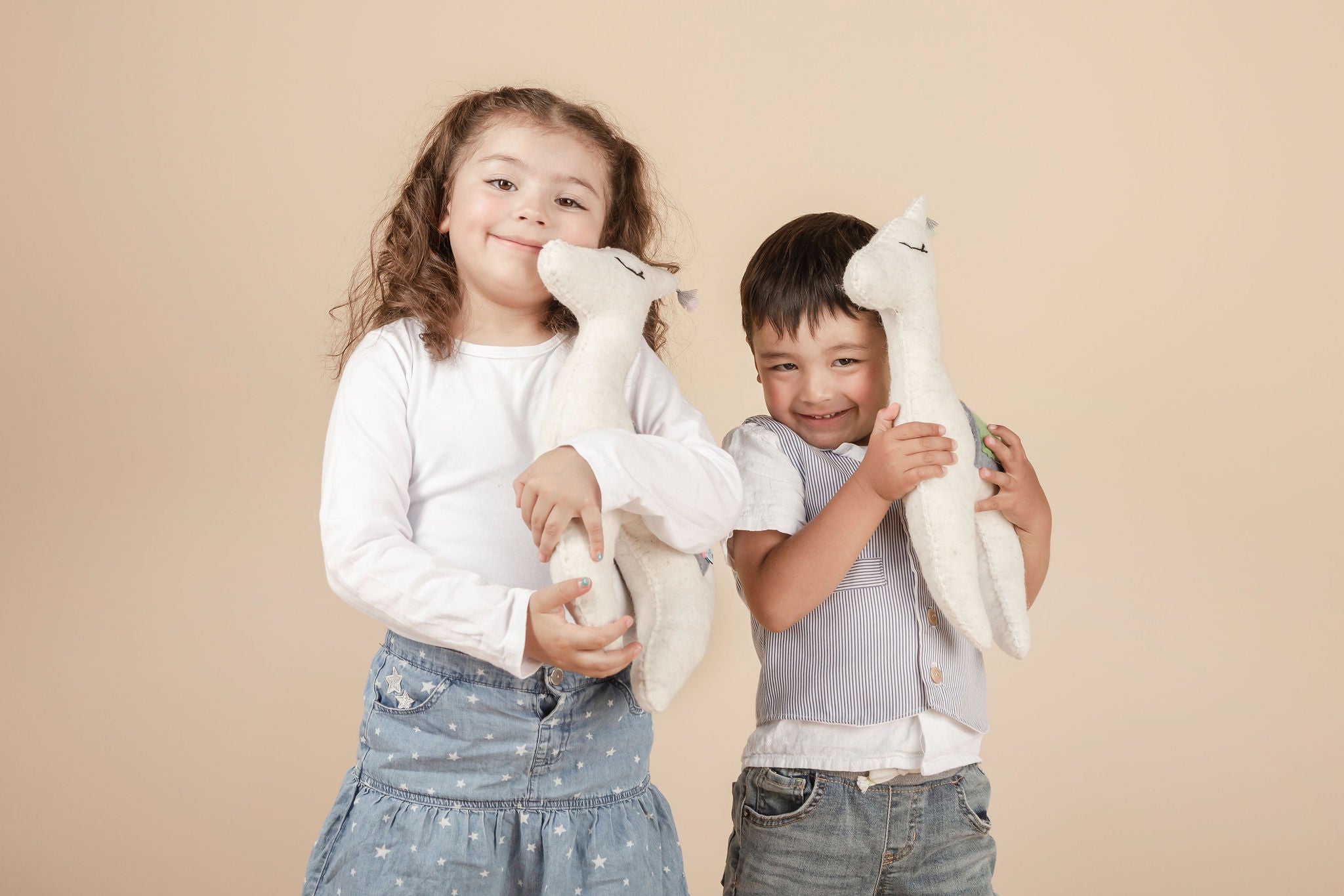 XL Plush Llamita - Artisan Wool Felt