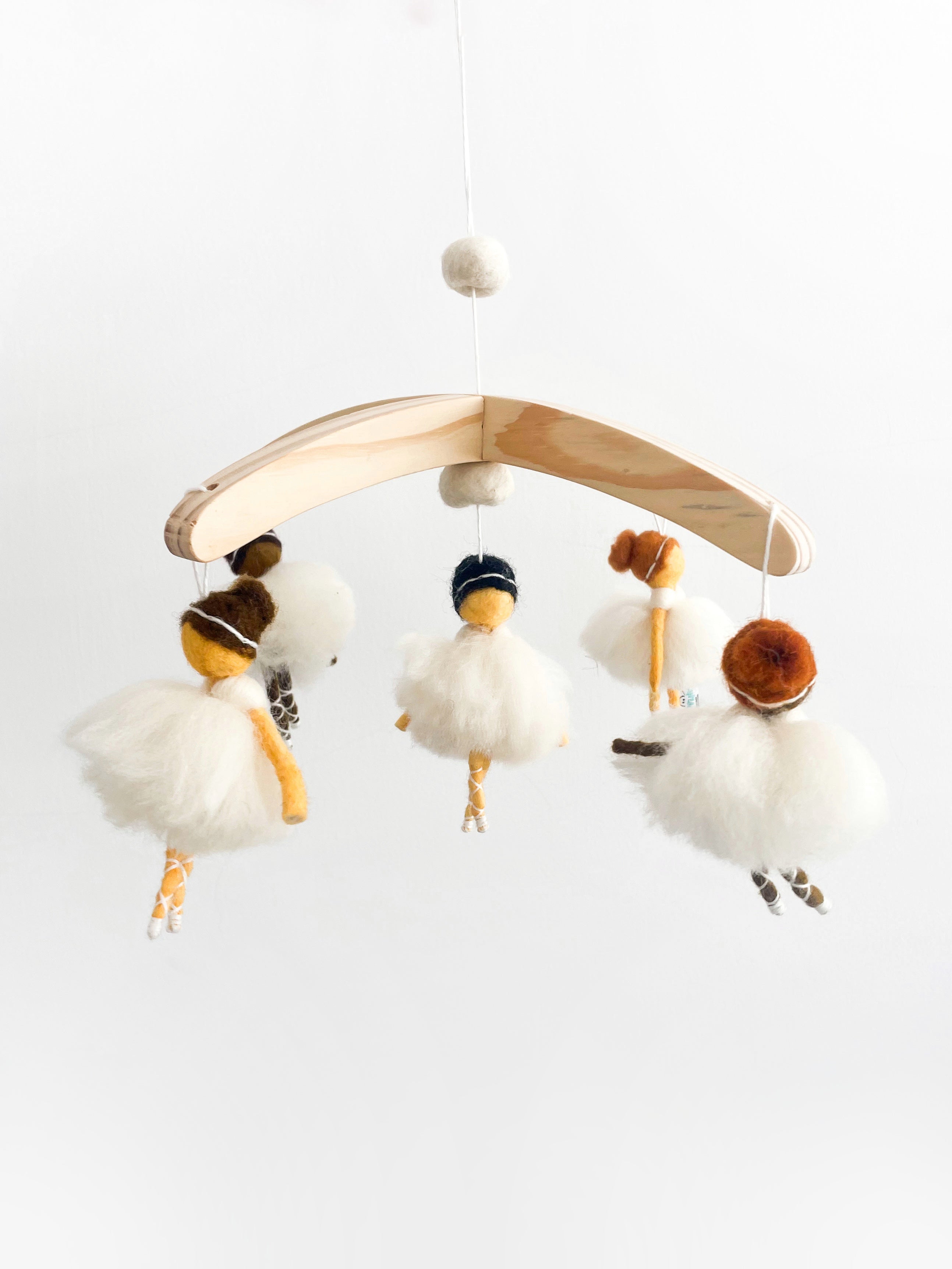 Móvil Bailarinas