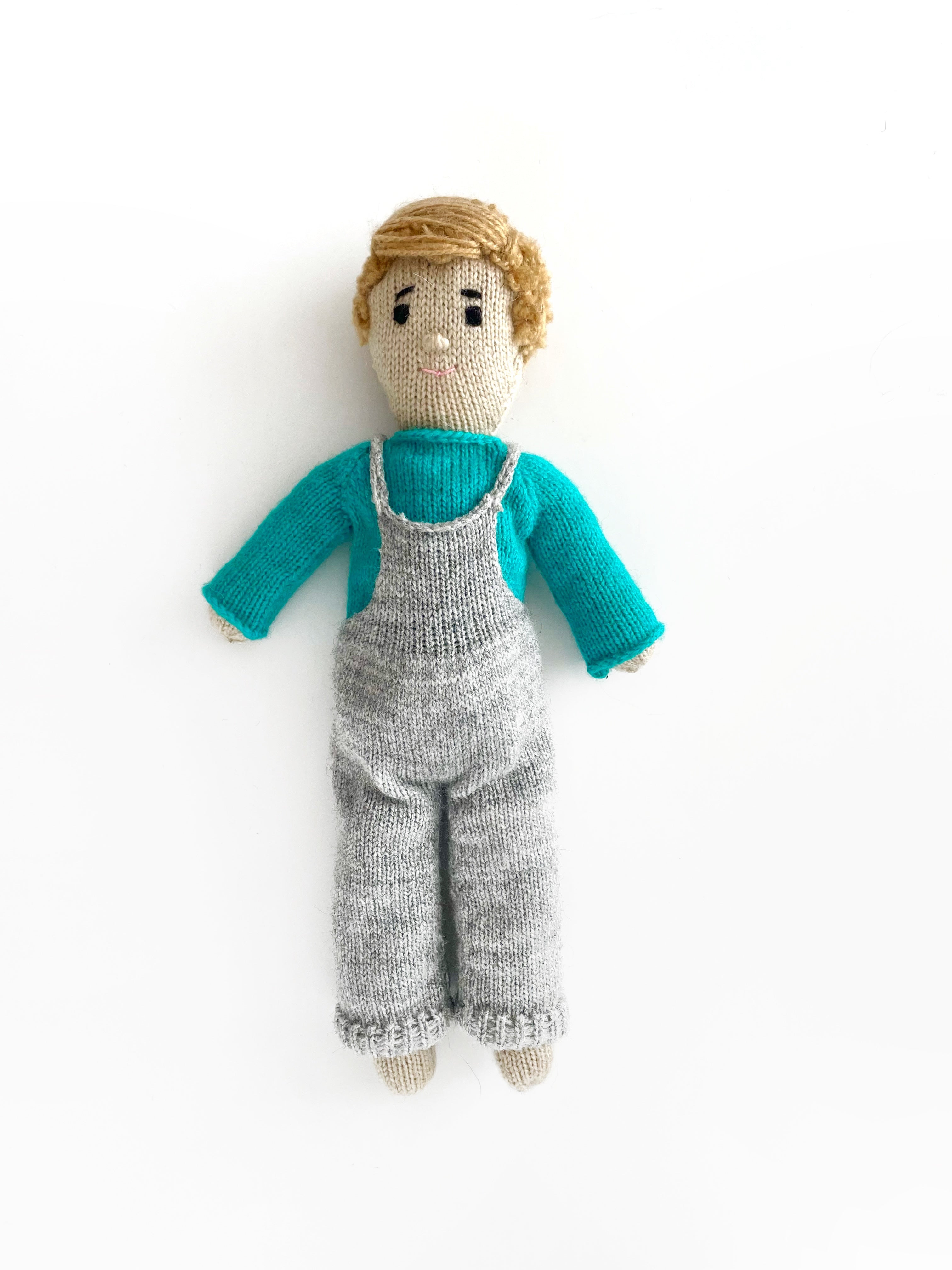 Noa Knitted Doll