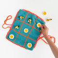 Tic-Tac-Toe: Bees and Flowers