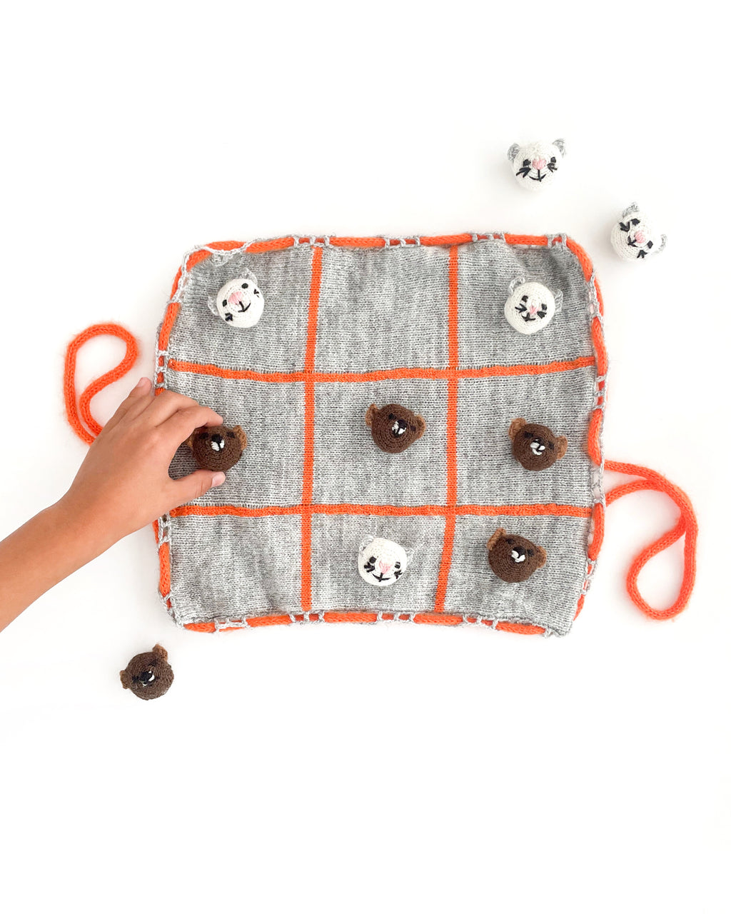 Tic-Tac-Toe: Puppies and Kittens